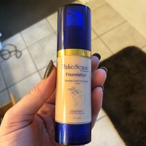 SeneGence ivory foundation